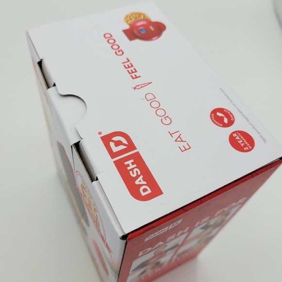 Dash Mini Waffle Maker 4"  Gingerbread Man Nonstick Red Christmas Holiday Gift - Picture 7 of 8